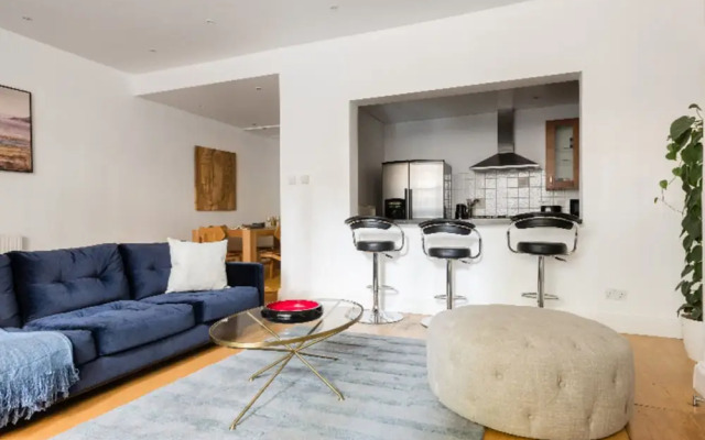 The Bayswater Gardens - Bright & Central 3bdr in Bayswater