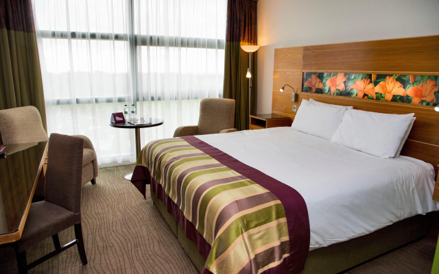 The Gateway Hotel