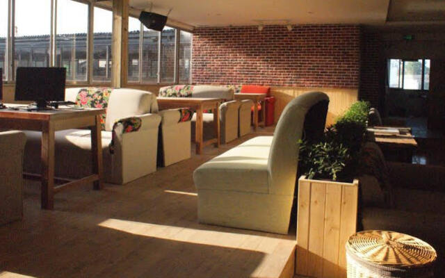Sky Palace Hostel