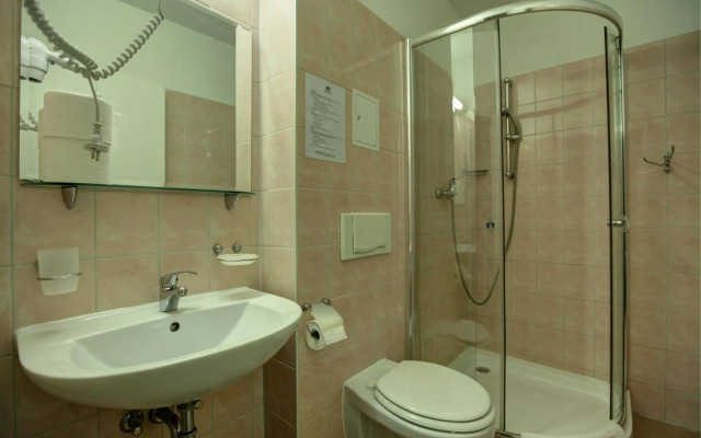 Hotel Pension Bernstein
