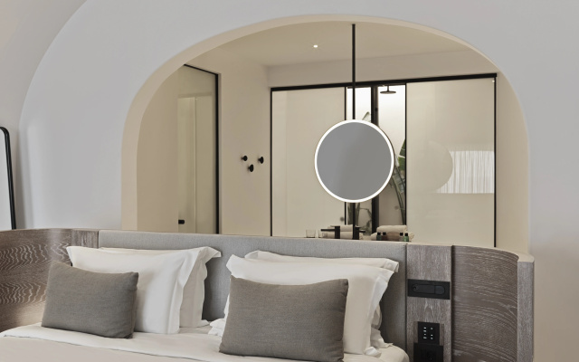 Canaves Epitome - Small Luxury Hotels of the World