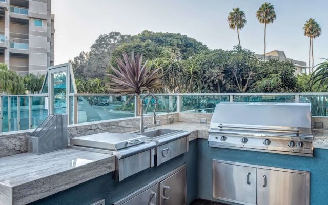Waterfront Suites At Marina Del Rey