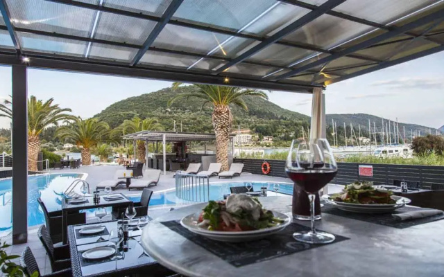 Armonia luxury hotel