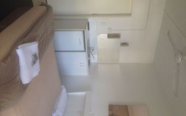 Park Beach Hotel Motel