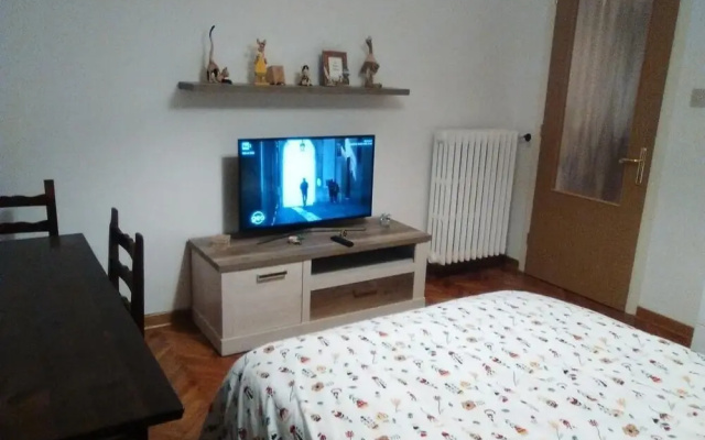 Appartamento in centro con wifi e posto auto in garage