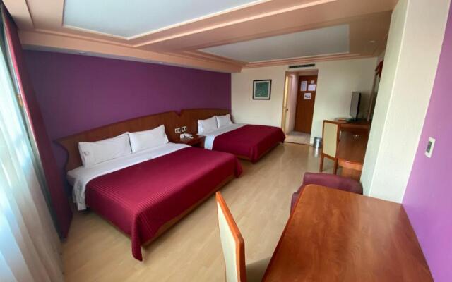 Hotel Maria Rico