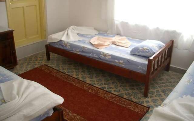 Duygu Pension