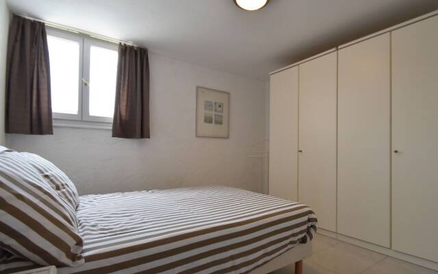 Spacious Villa in Var With Swimming Pool