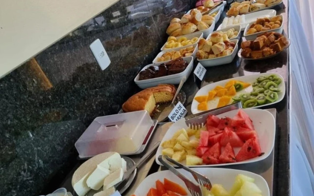 Executive Plaza Hotel