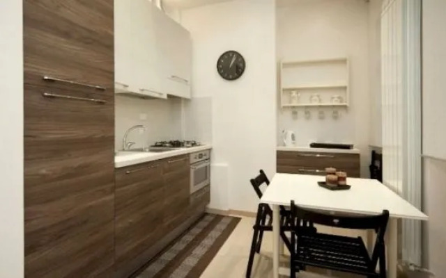 The Roommo Apartments