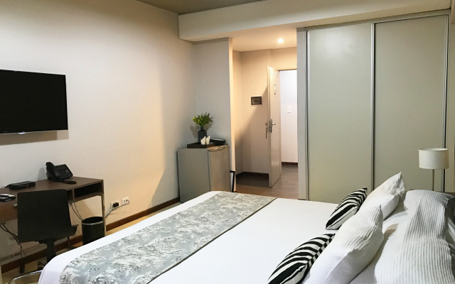 Casa Campus Pilar Suites