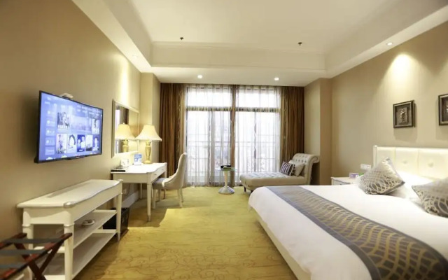 Nanjing Suning Universal Hotel