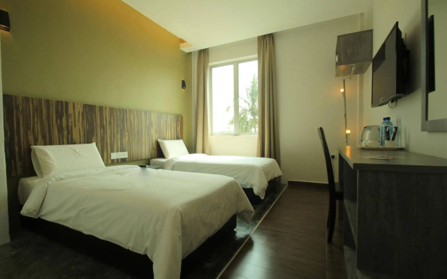 Eastville Residence