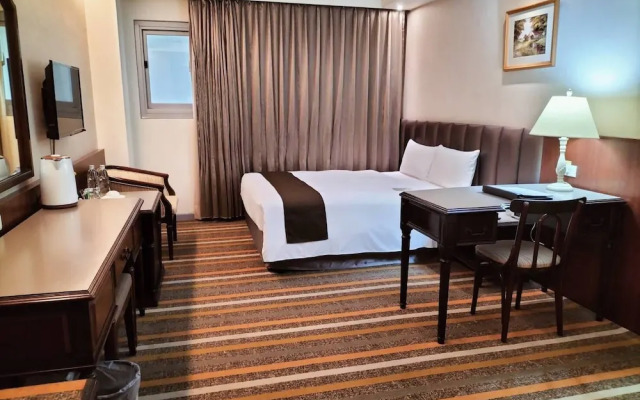 Urban Hotel33
