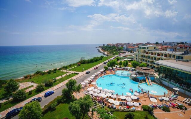 Hotel Perla Beach Luxury