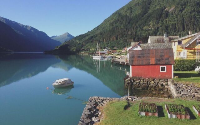 Fjærland Fjordstove Hotell