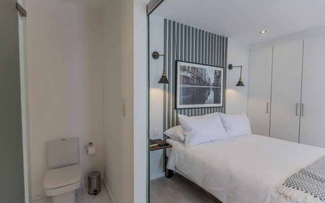 Monochromatic 2BR in Miraflores