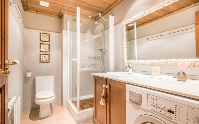 Apt Val de Ruda Luxe 11 by Feelfree