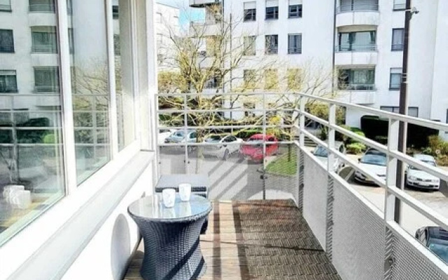 One bedroom flat with parking&balcony
