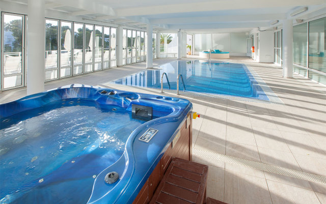 TUI BLUE - Rocador Adults Only