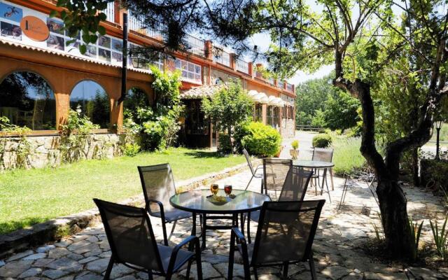 Hospedium Hostal Almanzor