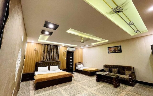 Husnain Resort