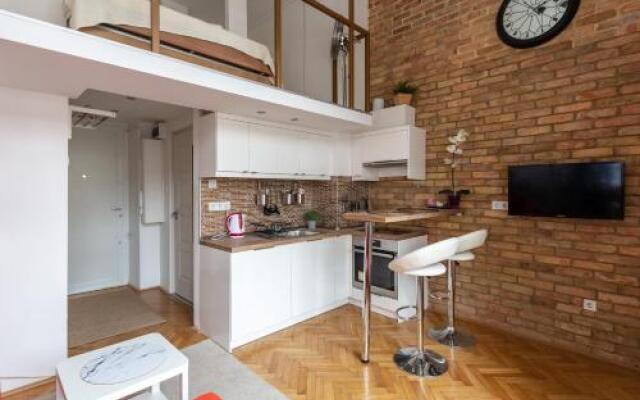 Sweet Home Apartments