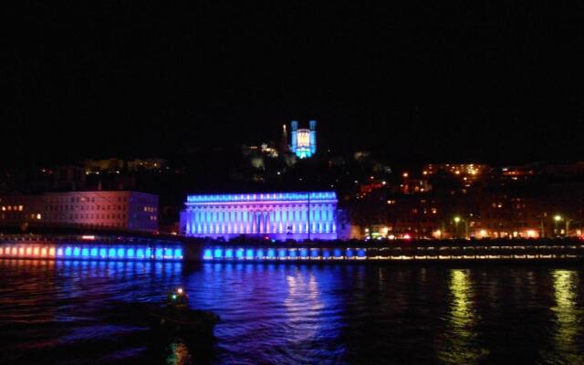 Dormir A Lyon - Cosy Saxe-Gambetta