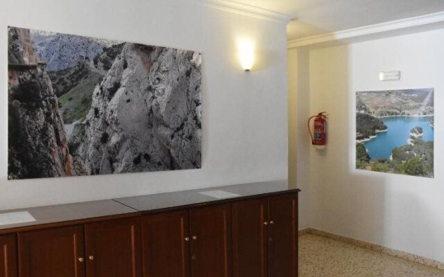 Hostal Restaurante El Cruce