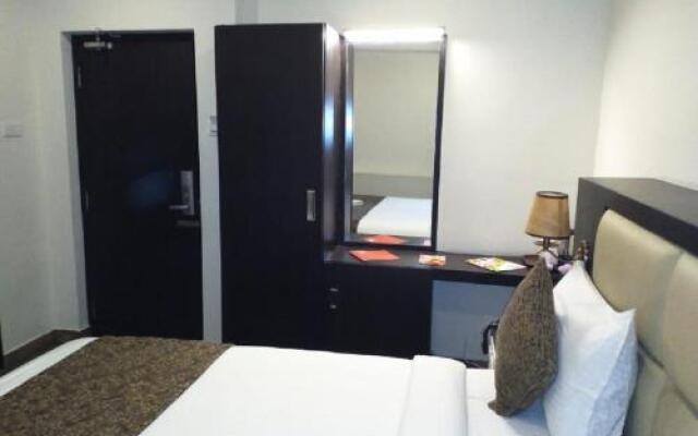 saravanaa residency