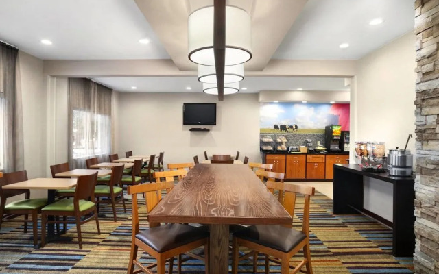 Fairfield Inn Dubuque