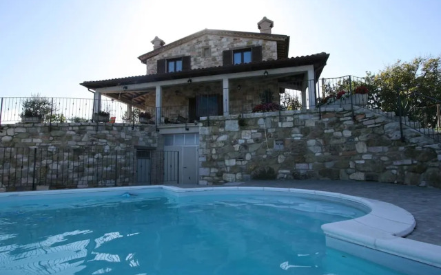Villa in Cagli With Private Garden