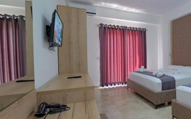 Esmerald Hotel