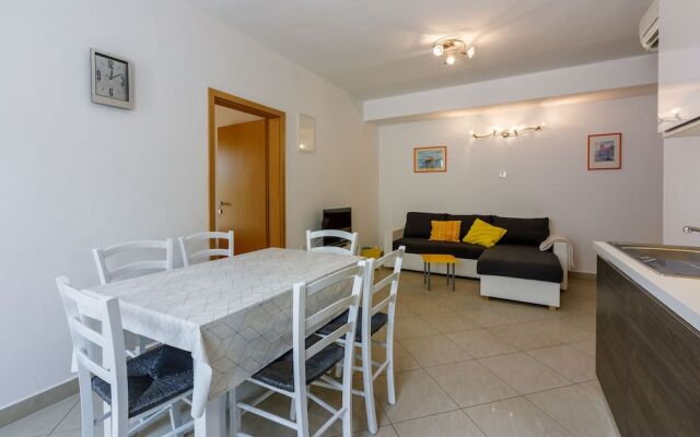 Apartment Jadranovo III