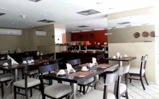 Mercure Recife Navegantes Hotel