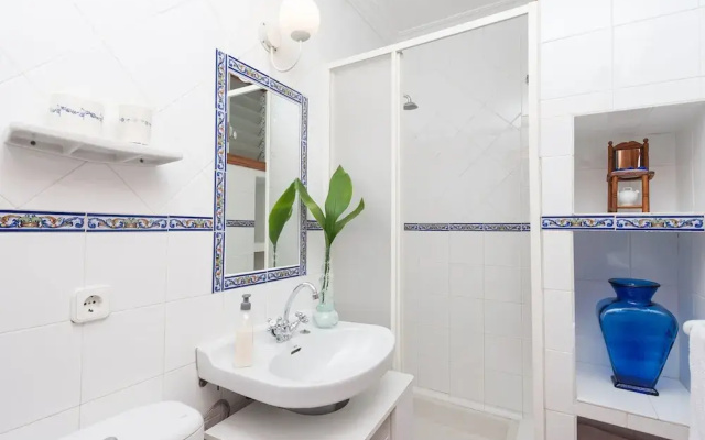 - House In