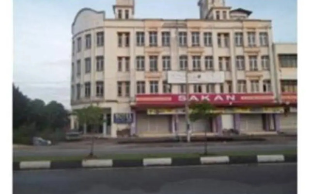 OYO 90494 Sam Huat Hotel