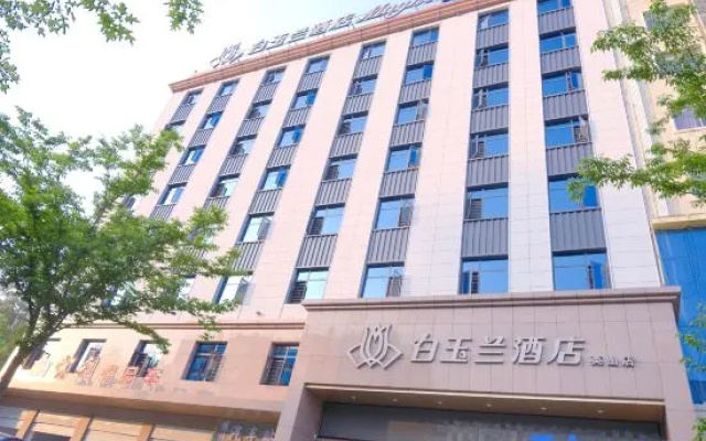 Magnotel Hotel (Yingshan Bus Station) – Exterior – Huanggang