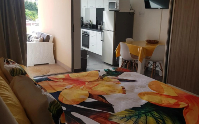 Tehautahi Cozy Lodge 2