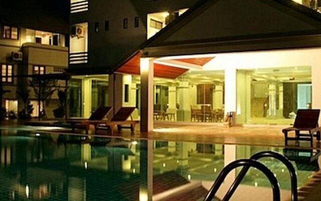 Warawan Resort And Hotel