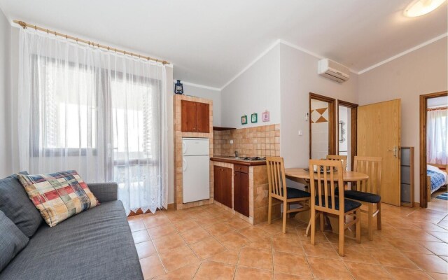 Stunning Apartment in Grebastica With 2 Bedrooms and Wifi