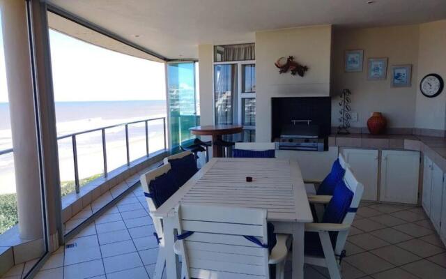 Luxury 4 bedroom apartment