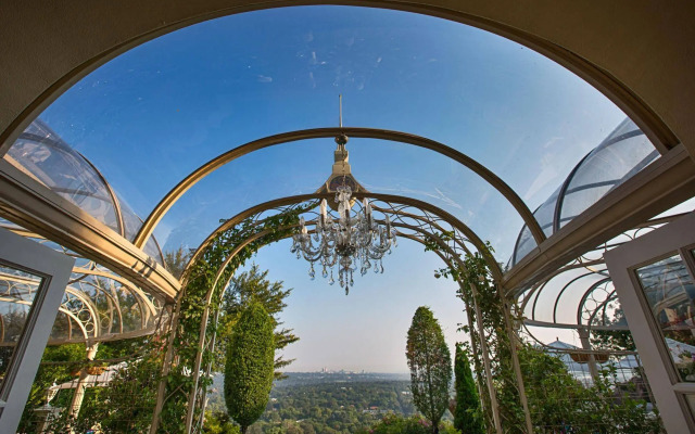 The Munro Boutique Hotel
