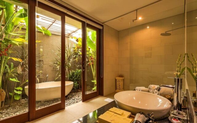 Aksata Villas Tibubeneng
