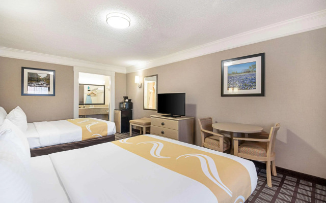 Quality Inn Near Lake Marble Falls