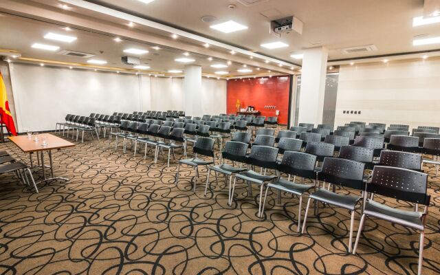 Ghl Hotel Abadia Plaza