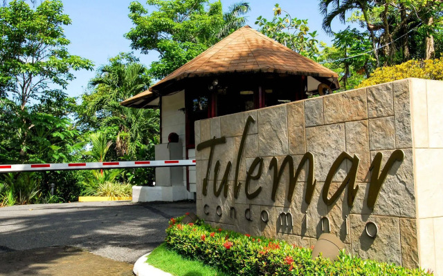 Tulemar Resort