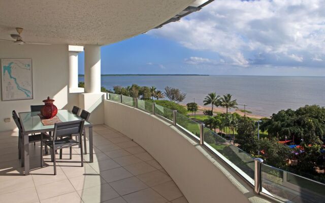 Waters Edge Aparments