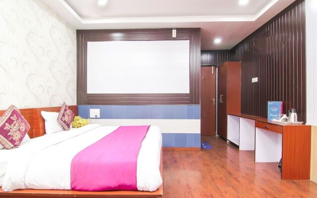 OYO 4308 Hotel Zaarang Inn