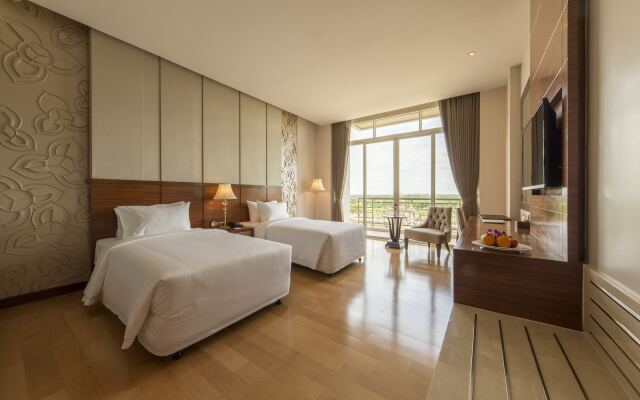 Garden City Hotel